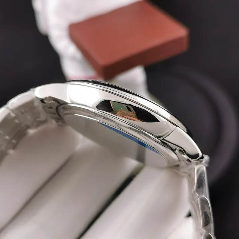 Omega KY Omega De Ville collectible Silver