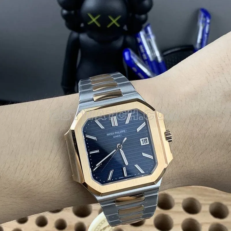 Patek Philippe collectible watch PPF FactoryCubitusblue dial45MM gold steel bracelet model 5821side live photo
