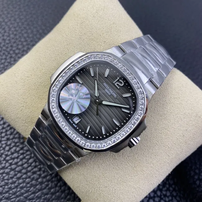 PF factory top-tier replicaPatek Philippe7018 sports elegant series women's Nautilus watch front view