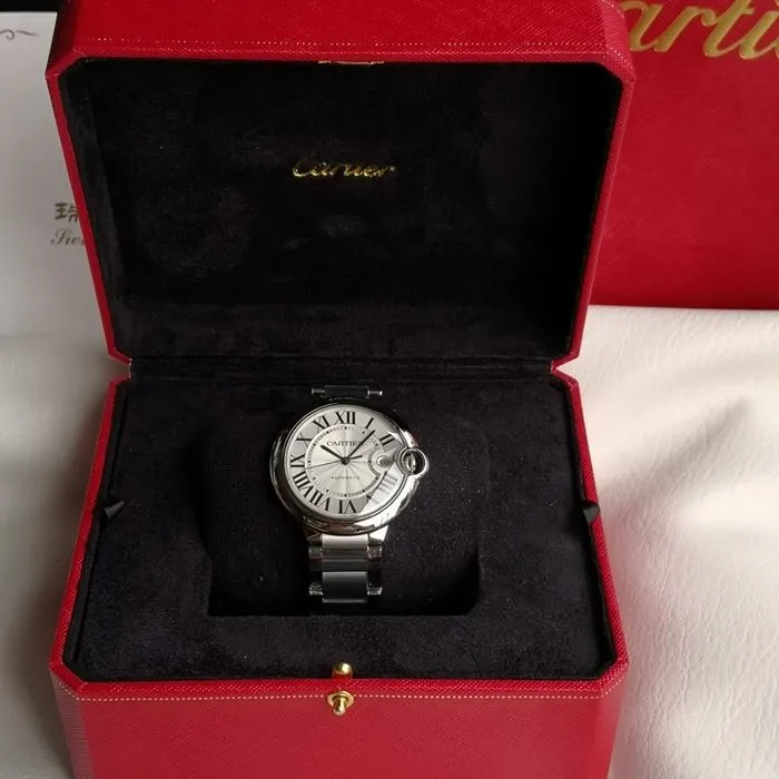 top-tier watch Cartier men's white dial blue balloon series steel bracelet watch front view