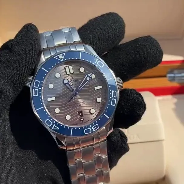 Omega Seamaster 300M Seamaster Diver 300M 42mm 42mm Men Automatic