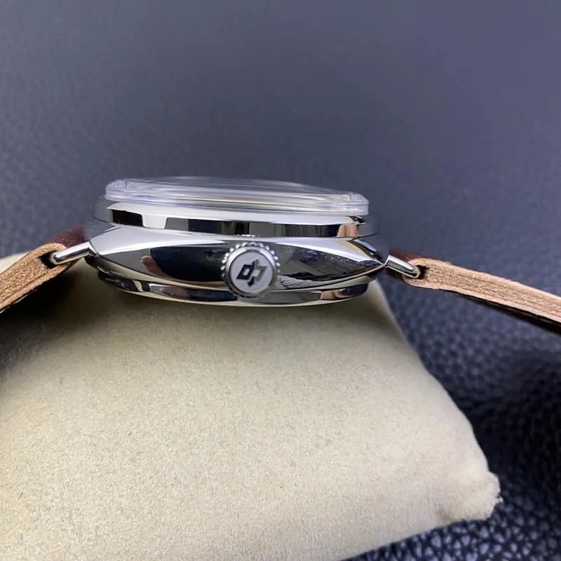 SF factory Paneraireplicapam00449 watch p3000 double spring hand winding movement super power retro plate front view