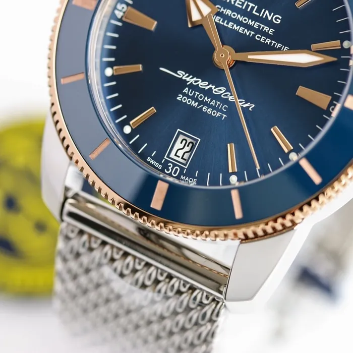 top-tier watch Breitling men's blue dial super ocean culture mechanical watch front view