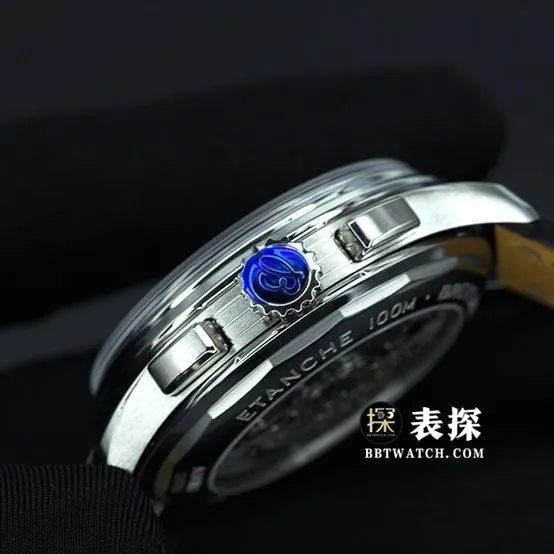 GF FactoryBreitling B01chronograph1:1super watch men's panda watch Daniel Wu's same leather strap model pictures and prices front live photo