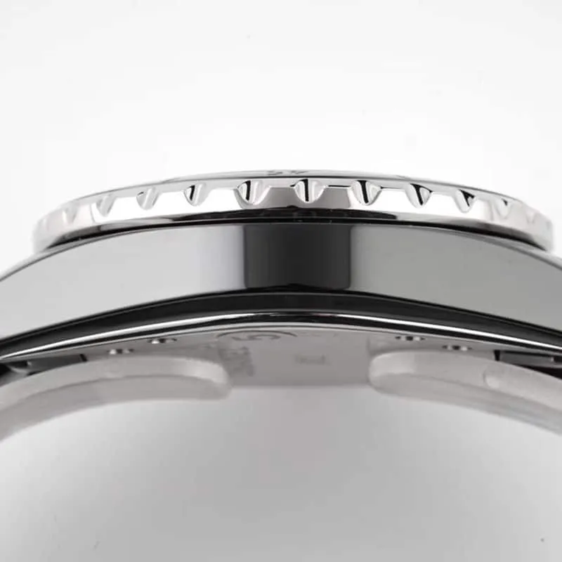 Chaneltop-tierhigh-quality watch J12 series ladies quartz watch front view