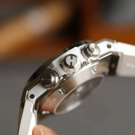 top-tier watch HublotBIG BANG series 411.NM.1170.RX silver shell jewelry watch clasp picture