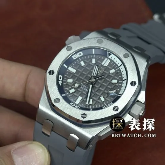 APF factory Audemars PiguetRoyal Oak offshore type 157201:1top-tier watch men's black dial rubber model pictures and prices front live photo