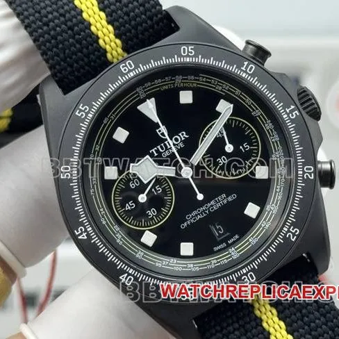 watch submersible V+ factory Tudor yellow 7750 mechanical front live photo