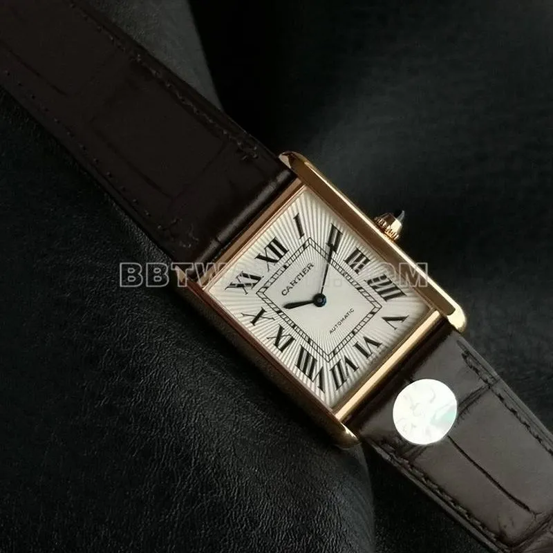 Cartier1:1replica watch F1 factory tank white dialrose gold case 2899MCmovementleather strap model front live photo