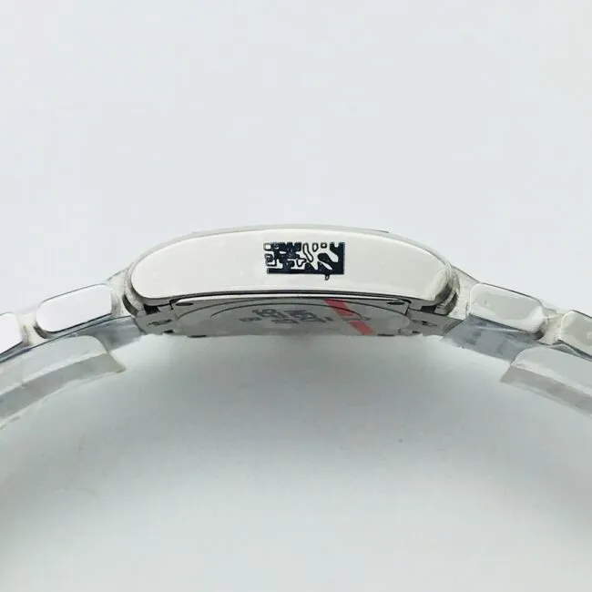 top-tier market's highest version Cartier French tank ladies quartz watch side view