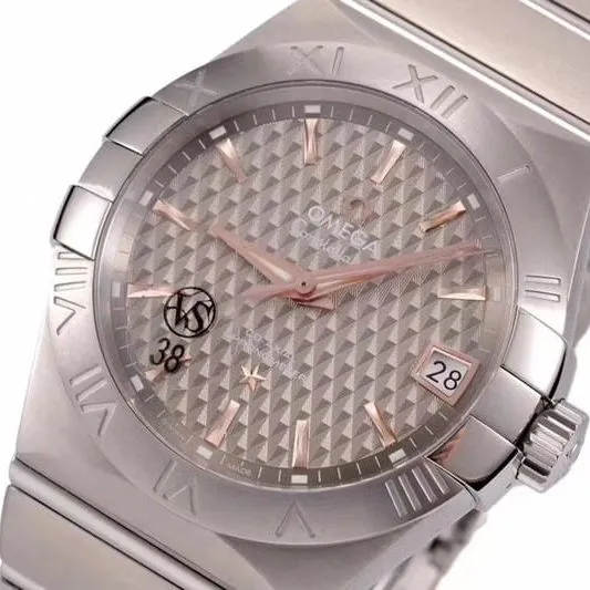 Omegareplica watch temperament vs. constellation temperament 8500 gray plate mechanical watch front view