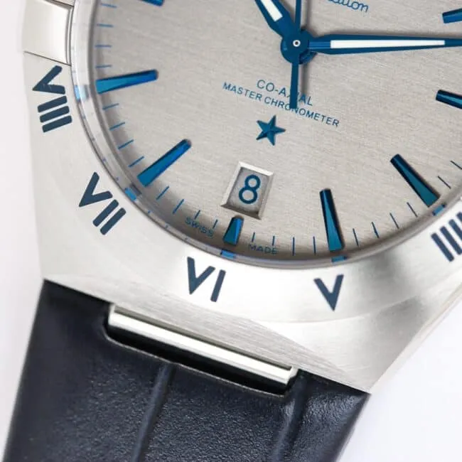 Front view of OmegaOROEM's new model Seamaster 8800movement watch