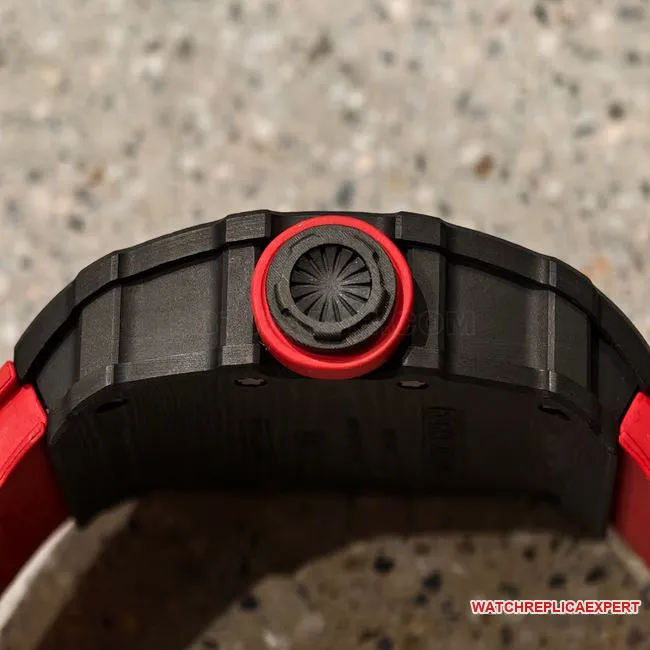 1:1replica watch Richard Mille hollow dialRM35-01front live photo