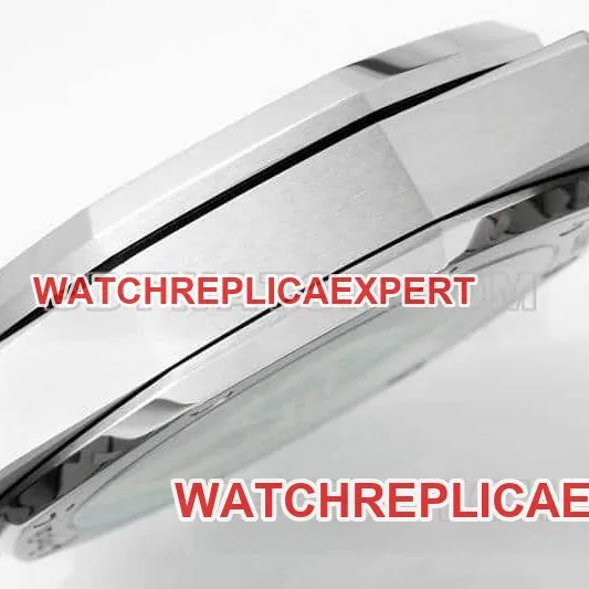 APS factory Audemars PiguetRoyal Oaksuper cloneblack dialchronograph26240front live photo
