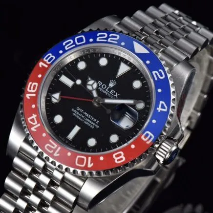 top-tier replicaＶblack dialRolexGMT-Master full series watch front view
