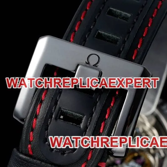 Omega's collectible watch BLS factory Speedmaster full ceramic red needle mechanical rubber model front live photo