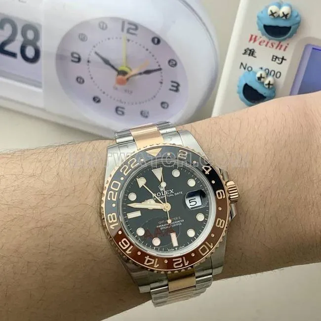 Watch GMT-MasterVS FactoryRolex Sarsaparilla Ring 3285 Mechanical front live photo