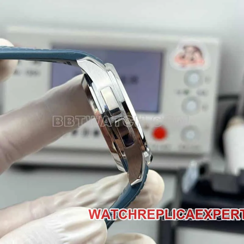 PP factory Patek PhilippeAQUANAUTsuper gray blue dial grenade dual time zone 5164front live photo