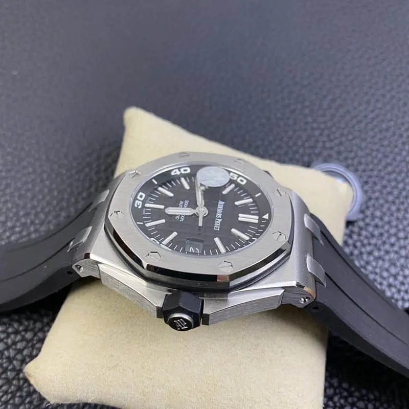 Audemars Piguethigh-quality watch AP15710 Return of the King mechanical watch front view