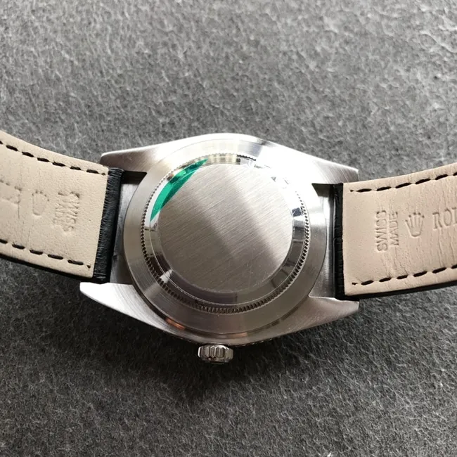 top-tier watch Rolex men's gray plate black belt log series baby's breath automatic movement crocodile leather strap watch front view