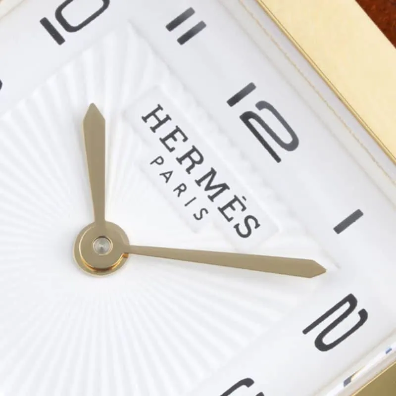 Hermès top-tier replicaladies' watchHeureH series ladies quartz square fashion watch black leather white dialclasp picture