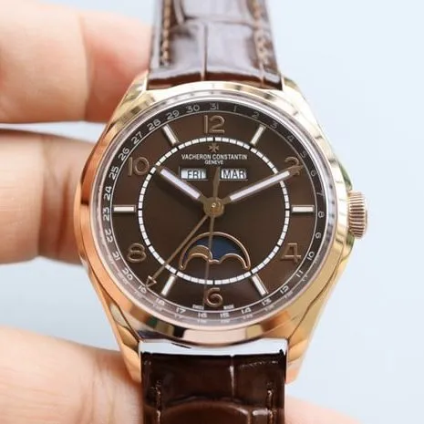 Vacheron Constantintop-tier automatic movement full date display series men's brown plate brown belt watch detail shots