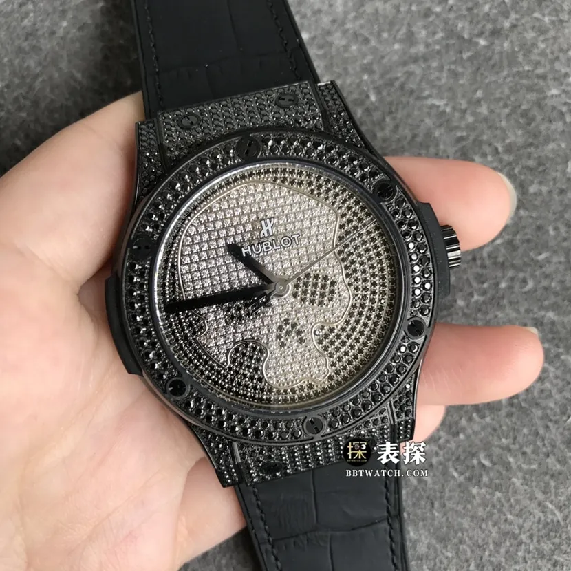 WWF classic fusion Hublot1:1replica watch skull plate leather strap model 542.ND.9100.LR.1700.SKULL side view