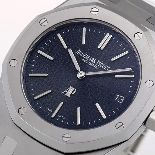xf factory Audemars Piguet 15202 ultra-thin mechanical watch compared to the original front view