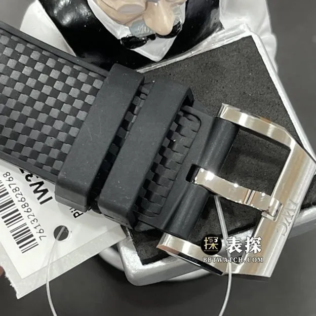V6 factory IWC watch marine timepiece top-tier watch men's black dial rubber model pictures and prices front live photo