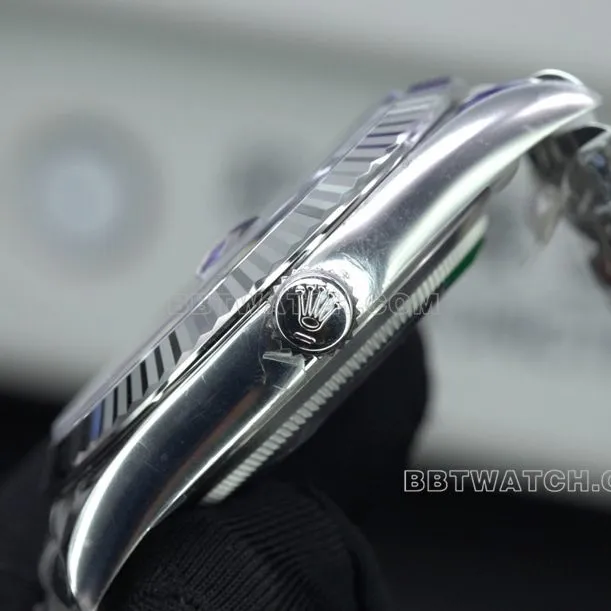 Rolex Watch Factory C Log 41green Dial Details
