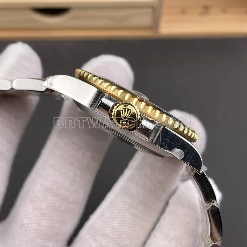 Rolex collectible watch RC factory Submariner40mm gold black Submariner3135movementfront live photo