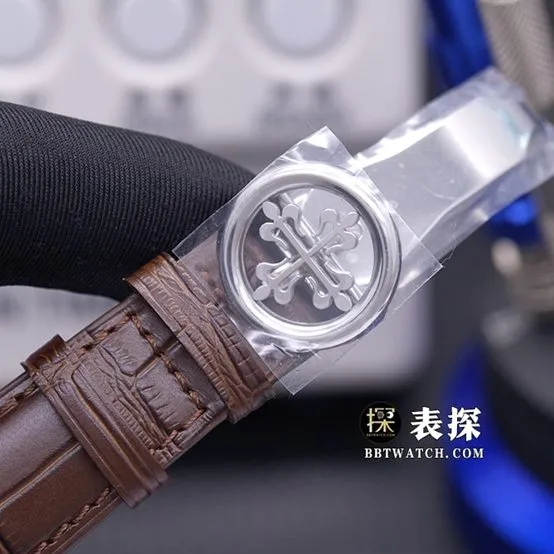 GR factory complications Patek Philippe1:1replica watch lume white dialmoon phaseleather strap model 5320G-001clasplive photos