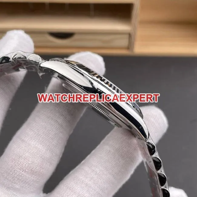 1:1replica watch VS Factory log Rolexsilver dial3235 mechanical 41mmmovementlive photos