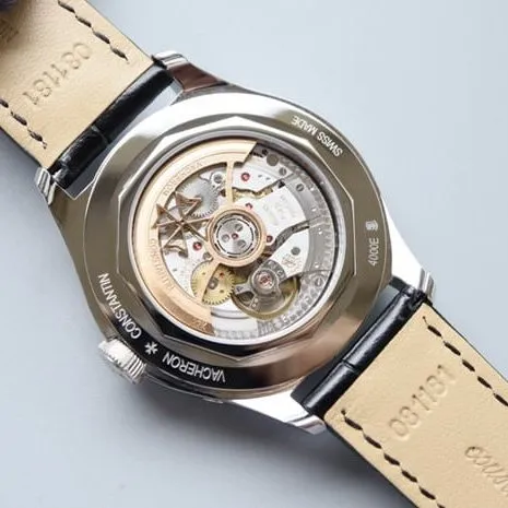 top-tier replicaVacheron Constantin watch Wu Luzhi type—FIFTYSIX full date display series full automatic movement men’s blue dial blue belt front view