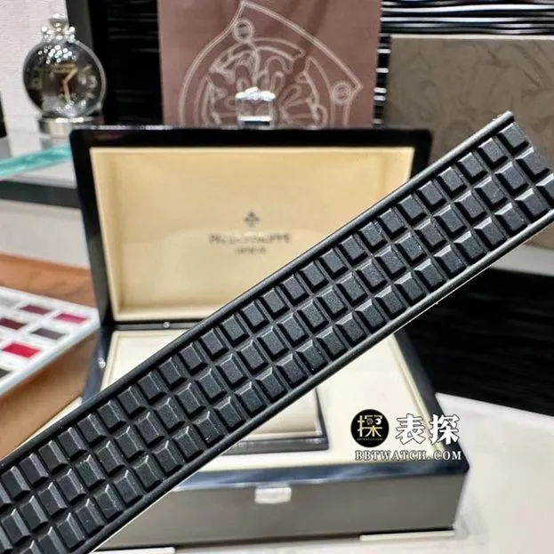 MMA factory Patek Philippe5067A1:1super watch ladies black dial rubber model picture and price caseback live photo