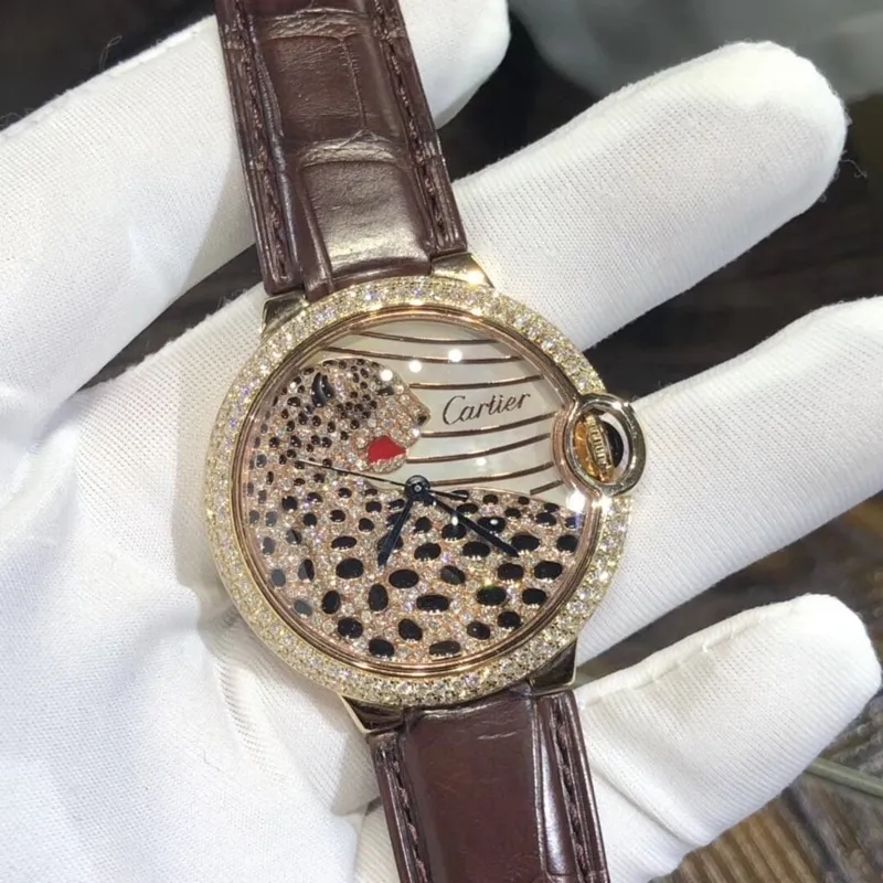 Cartier blue balloon domineering leopard face diameter 36mm Swiss movement front view