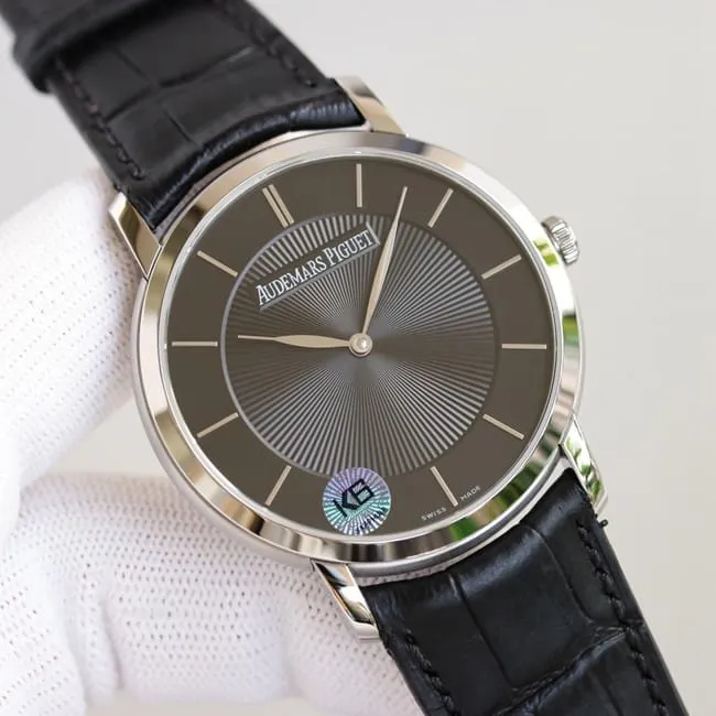 top-tier replicaAudemars PiguetJULES AUDEMARS series silver steel case front view