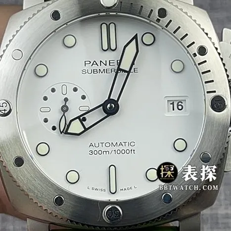 VS FactoryPanerai sneak PAM01226super watch men's white dial rubber model picture and price front live photo