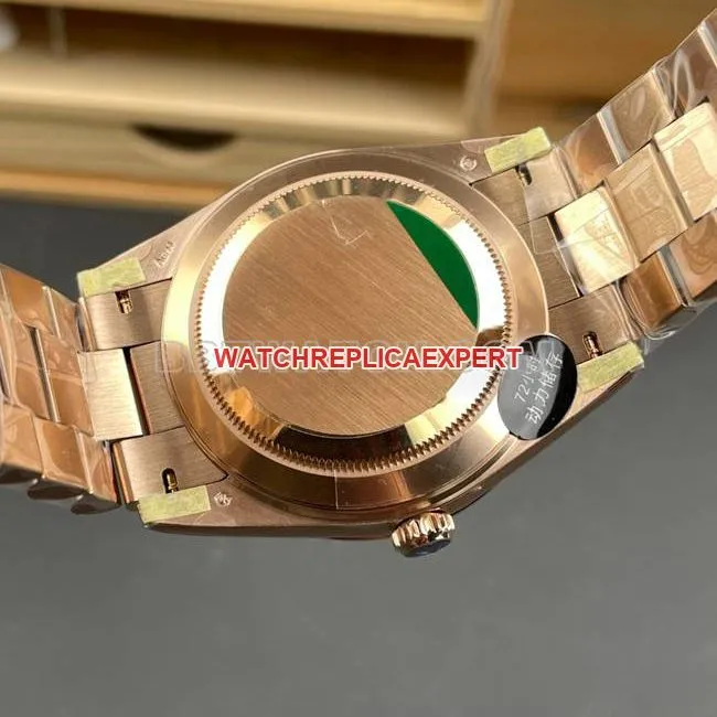 watch CBD factory Day-DateRolex3255 mechanical rose gold olive green dialfront live photo
