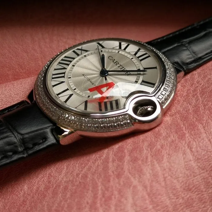 top-tier watch Cartier men's white dial blue balloon series mechanical leather strap watch front view