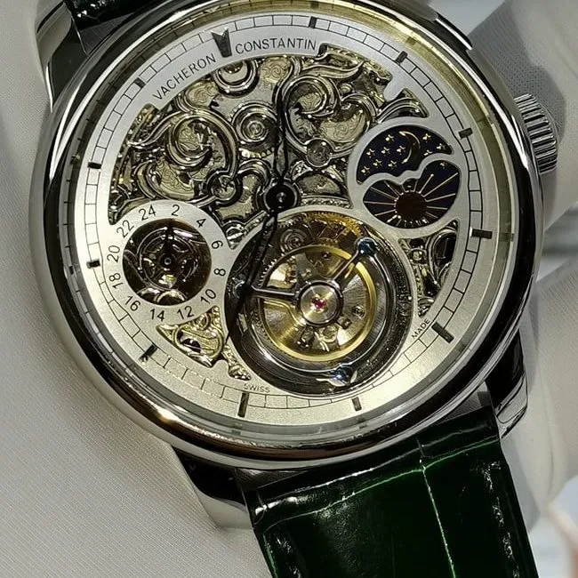 top-tier watch Vacheron Constantin men's white dial green strap fully automatic movementleather strap watch front view