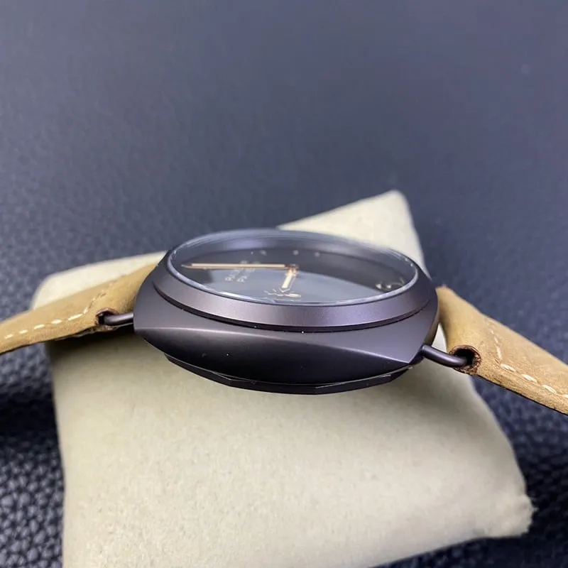 SF factory Paneraireplicapam00504titanium watch power up to 5 days front view
