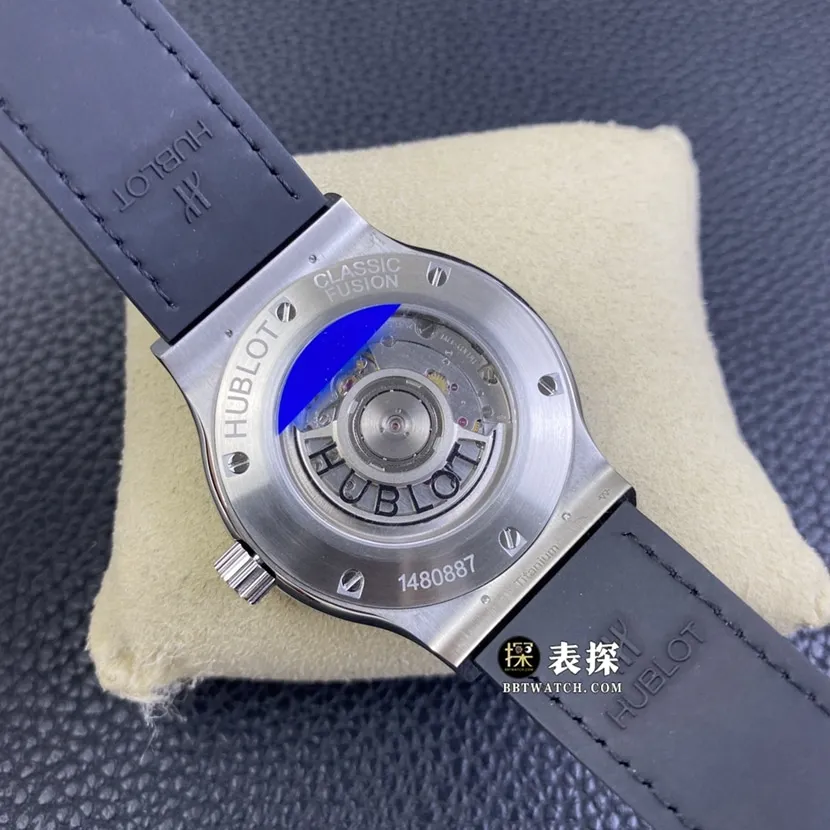 Hublot ceiling, APS classic fusion watch, front view