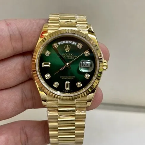 top-tier watch Rolex men's green dial gold belt Datejust South African real diamond mechanical watch front view