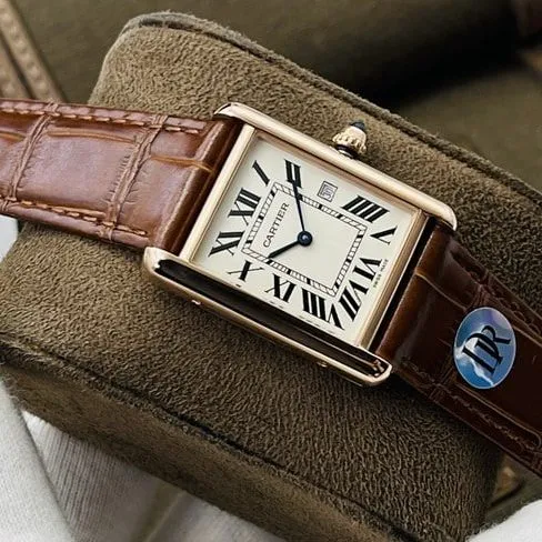 DR factory top-tier replicaCartiersuper fully automatic movement tank series couple series leather strapwhite dial brown belt watch front view