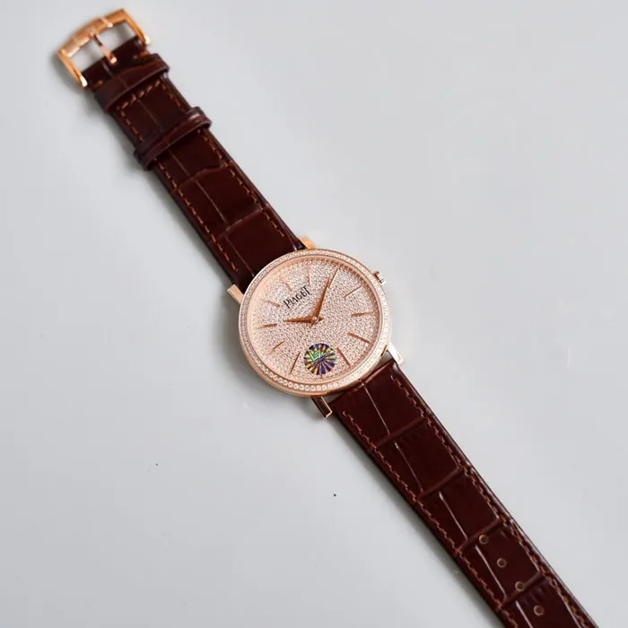 Top-tier watch Piaget men's gold plate Altiplano series automatic movementleather strap watch front view
