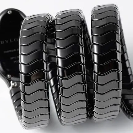 BV factory top-tier watch Bvlgari women's black dial black ceramicbraceletquartz watch detail shots