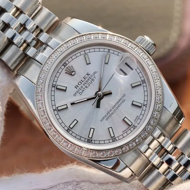 Rolex watch ROLEX Datejust women's series watch front view