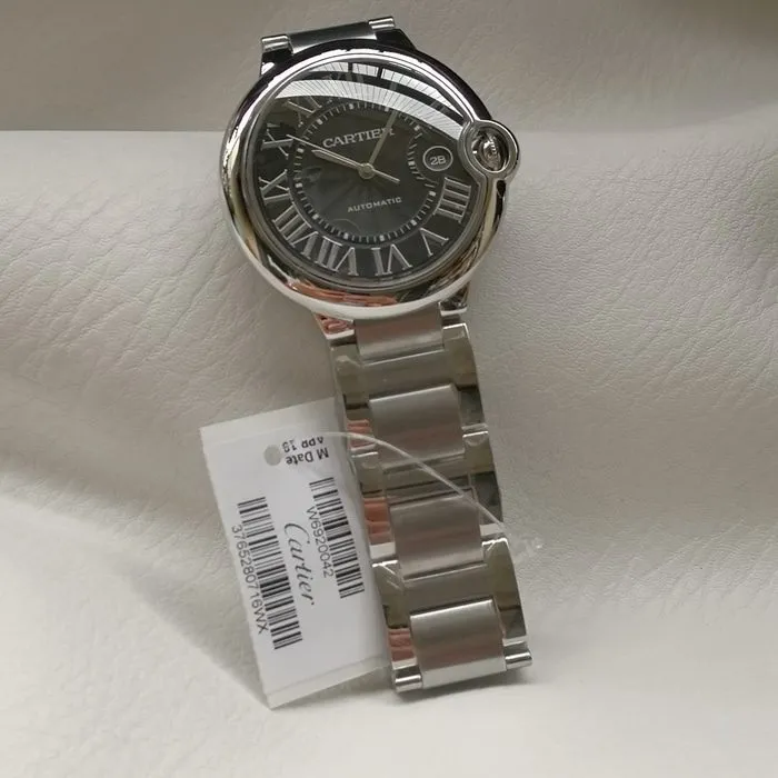 top-tier watch Cartier men's blue dial blue balloon series steel bracelet watch front view