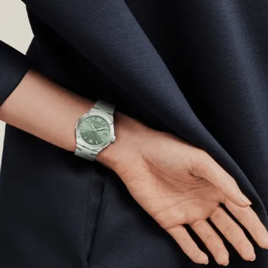 Baume & Mercier Lady Rivera: Sporty and